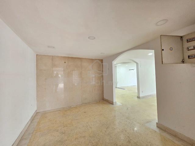 2 Storey Terrace House @ Taman Seri Taming , Corner with Land 1