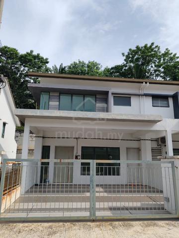 2 Storey Fully Extend Gated & Guarded 1