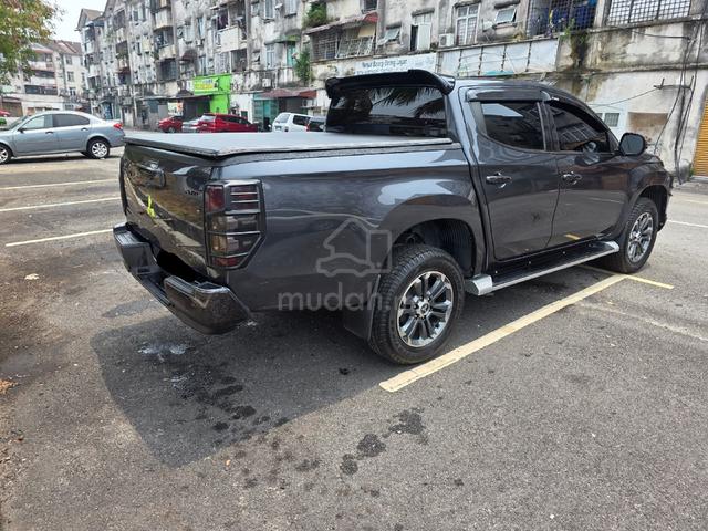 2021 Mitsubishi TRITON 2.4 VGT PREMIUM MY19 L200 - 2