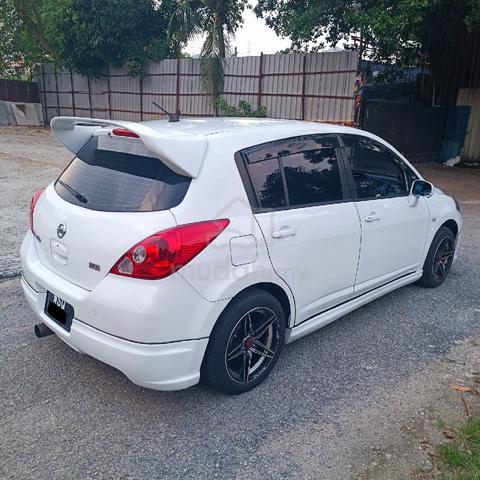 2009 Nissan LATIO 1.6 SPORT ST-L (A) - 4