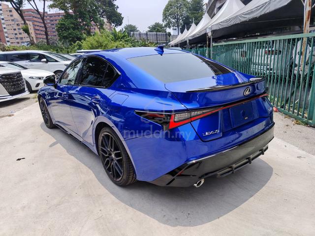 2022 Lexus IS 300 2.0t F Sport 11,000km Grade 5B - 3