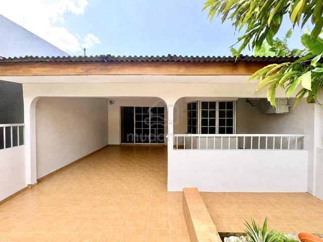 Single Storey Terrace, Taman Desa Pelangi, Hulu Langat, Selangor 1