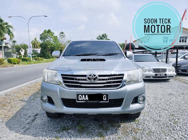 2013 Toyota HILUX 2.5 G VNT FACELIFT (A) - 2