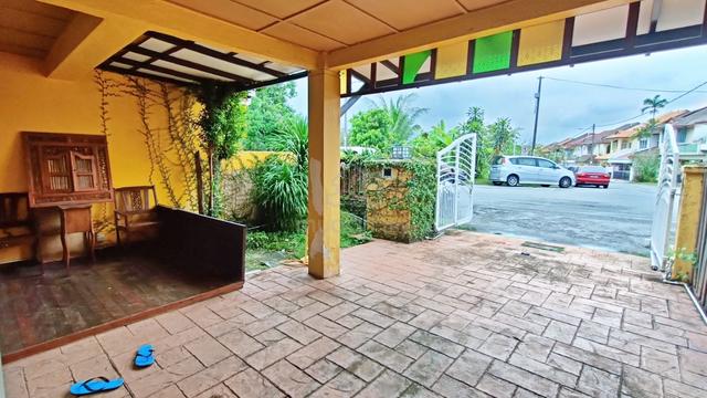 [HOMESTAY FOR SALE] DOUBLE STOREY TAMAN WAWASAN Pusat Bandar Puchong 5