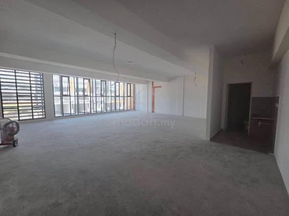 Esteem Business Park Meru 3 Storey Terrace Endlot Factory Good Roi 1