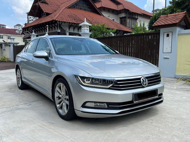 2017 Volkswagen PASSAT 2.0 HIGHLINE/ F.Loan/ 3yWrt - 1