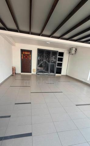 Bandar Alam @ Masai double storey terrace 22x75 fully furnished 1