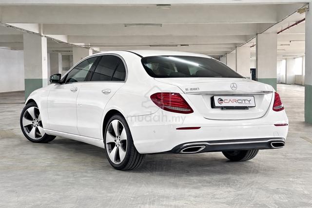 2016 Mercedes Benz E250 COME WITH WARRANTY - 2
