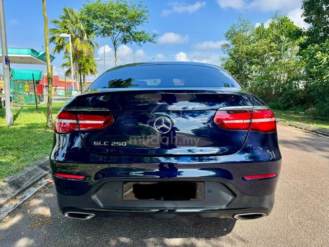 2017 Mercedes Benz GLC250 4MATIC COUPE AMG LINE - 5