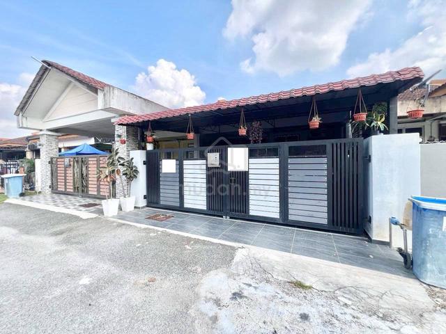 100% LOAN Single Storey Terrace SP7 Bandar Saujana Putra Selangor 1