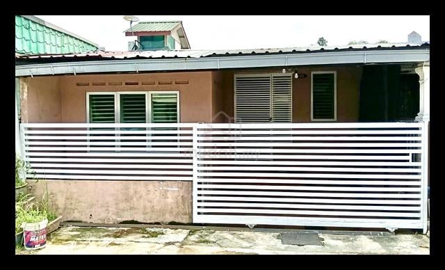 BOOKING 1K🔥 NEGO FACING OPEN 1 Storey Taman Salak Jaya Salak Selatan 1