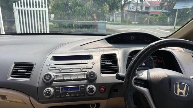 2010 Honda CIVIC 1.8 DiRECT OWNeR - 4