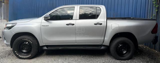 2016 Toyota HILUX 2.4 4X2 VNT (M) DOUBLE CAB - 3