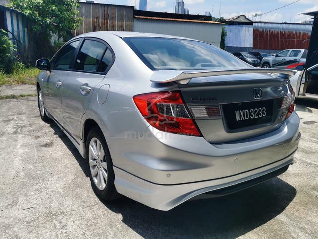 2012 Honda CIVIC 1.8 S (A) - 4