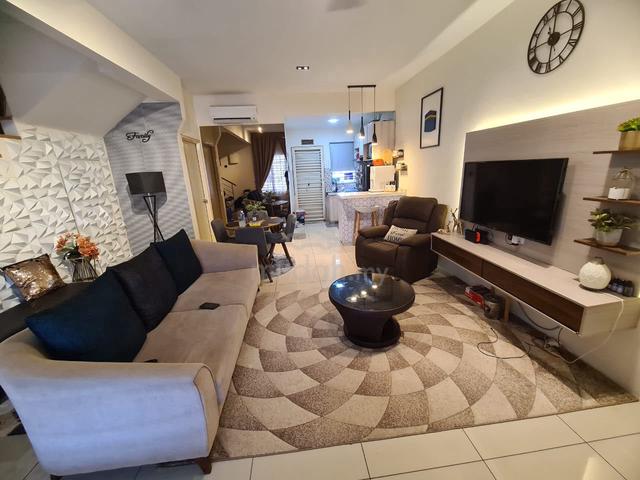 Fully Furnished 2 Storey House Irama Perdana Puncak Alam 1