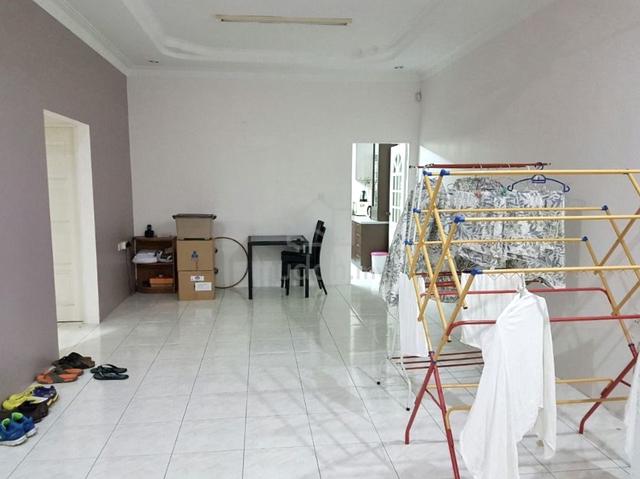 SEMI D Setingkat, SUNNY HILL 1