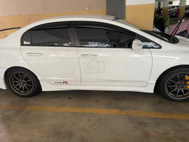 2010 Honda CIVIC 1.8 I-VTEC (A) - 2
