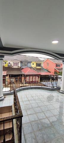Jalan Berlian Taman Cahaya Masai 1