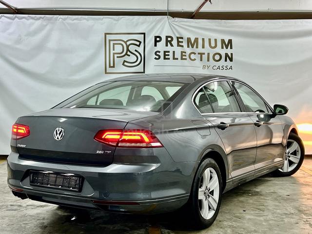 2017 Volkswagen PASSAT 1.8 TSI COMFORTLINE (CKD) - 3