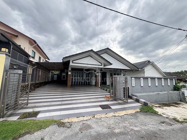 Murah & renovated. Banglo setingkat taman desa subang permai shah alam 1