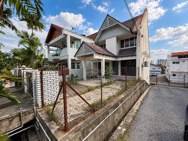 END LOT UNIT 2.5 Storey Terrace House Taman Gasing Indah Petaling jaya 1