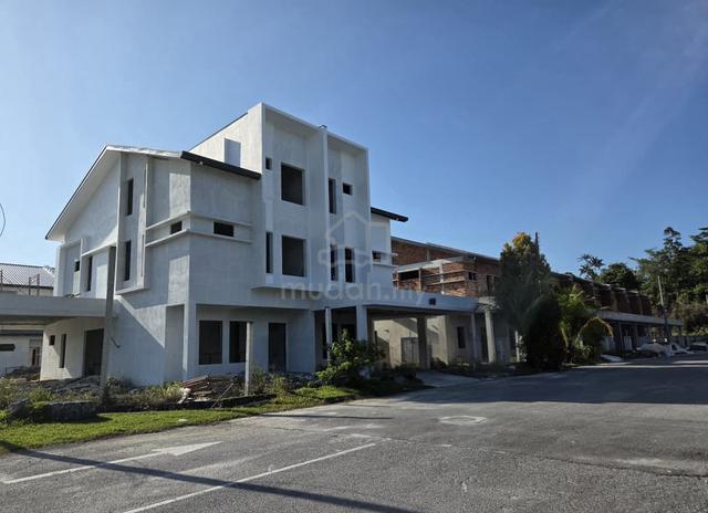 Double Storey Terrace and Double Semi Detached House @ Stephen Yong 1