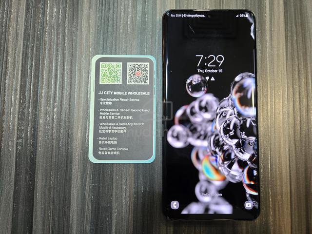 Samsung Galaxy S20 Ultra 5G 12GB Ram 128GB DualSim - photo 2 of 6