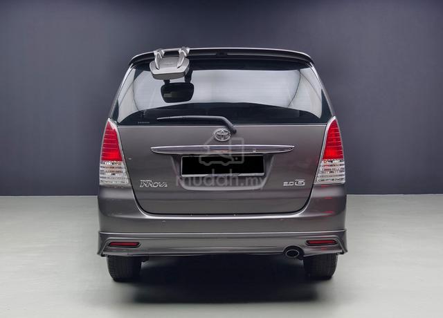 2009 Toyota INNOVA 2.0 G FACELIFT (A) - 4