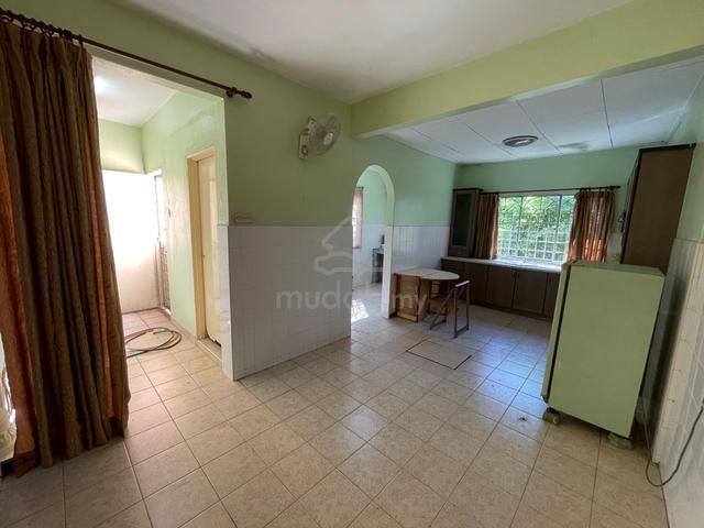 Freehold, Below MV 2 Storey Terrace House @ Taman Rawang Perdana 2 5
