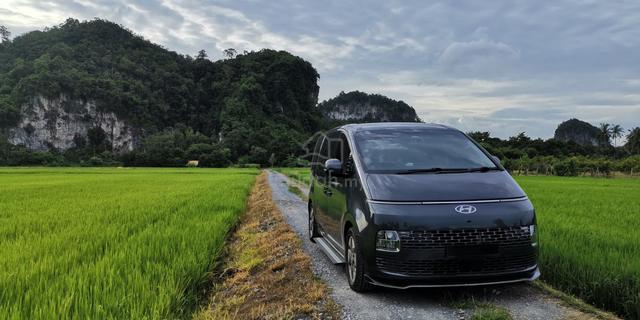 2023 Hyundai STARIA 2.2 MAX (A) - 1
