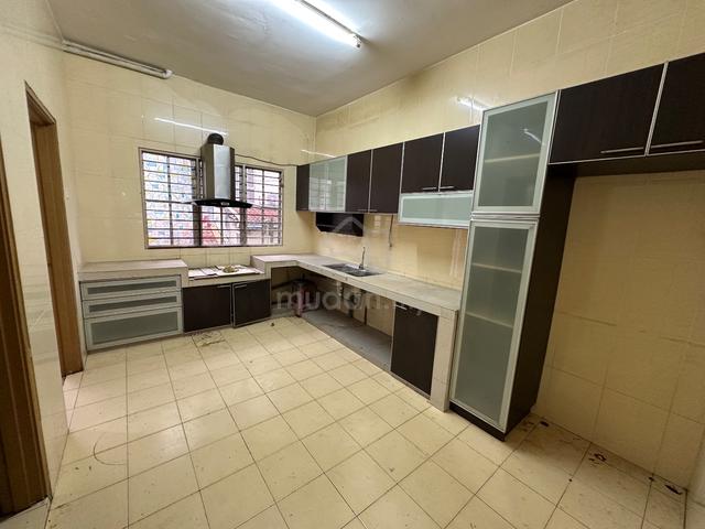 3 Storey Terrace House, Taman Minang Ria, Cheras 3