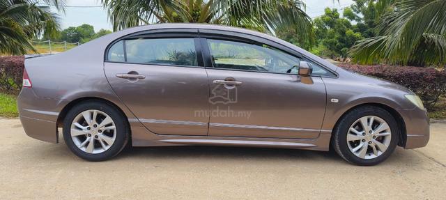 2007 Honda CIVIC 1.8 I-VTEC (A) - 2