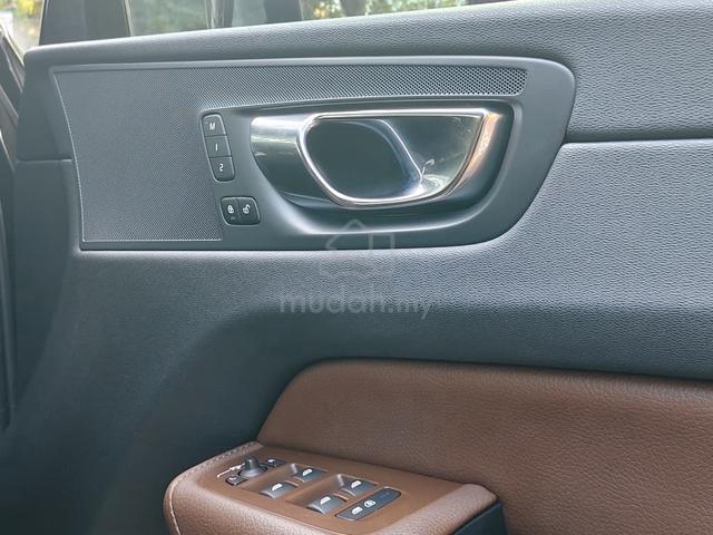 2020 Volvo XC60 2.0 T8 INSCRIPTION MY18 (A) - 5