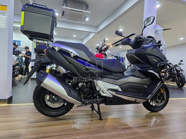 Carousel Image