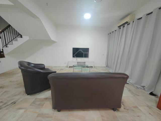 [ Partly Furnished ] 20x65 2 Storey House @ BBK, Kundang, Rawang 1