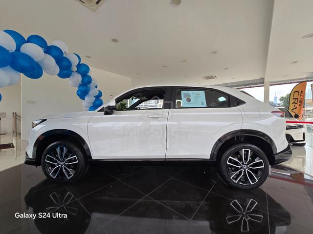 Honda HR-V 1.5 Full Loan Full Accesories - 4