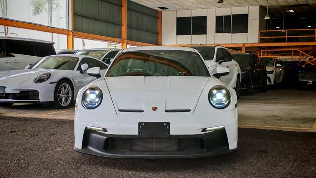 2022 Porsche 911 4.0 GT3 992 FACELIFT (A) 16k Mile - 2