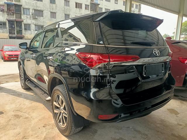 2018 Toyota FORTUNER 2.4 VRZ 4X2 (A) - 4