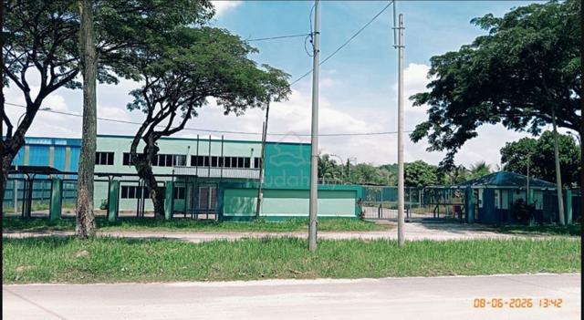 1.4 acre factory : Rm 7.2mil 1