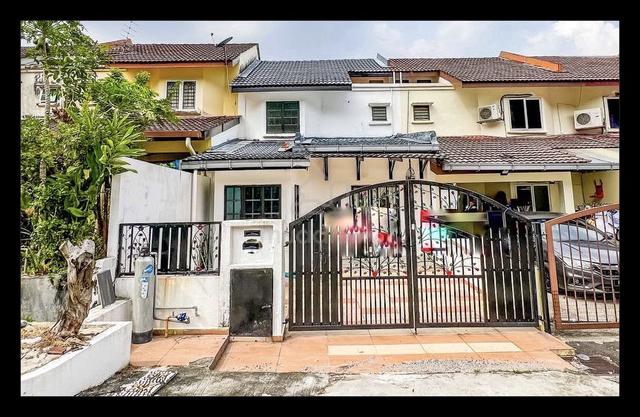 DEPOSIT FLEXIBLE 🔥 RENOVATED 2 Storey Taman Bukit Permai Ampang 1