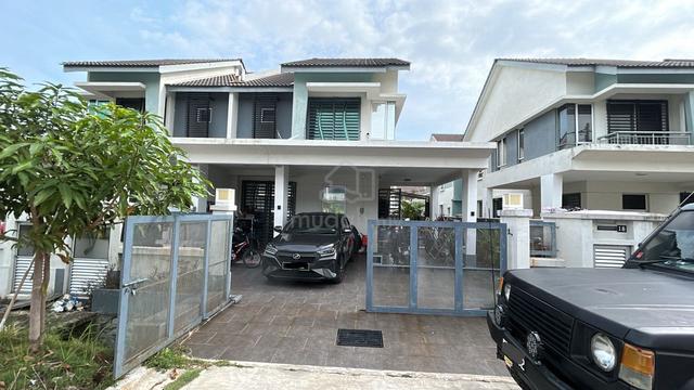 Low depo, Semi-D Cluster Bayu Suria, Bdr Puncak Alam, Partly Furnish 1