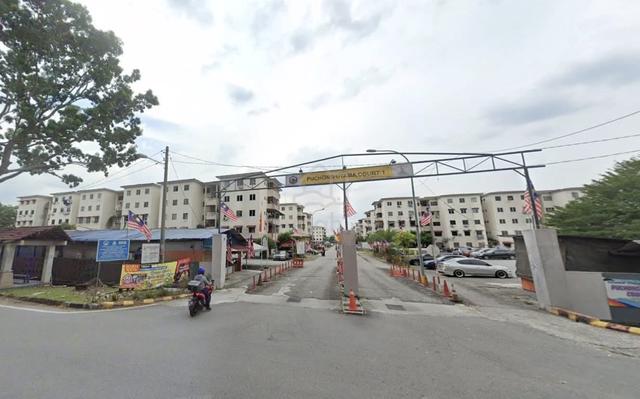 Puchong Utama Court 1 1