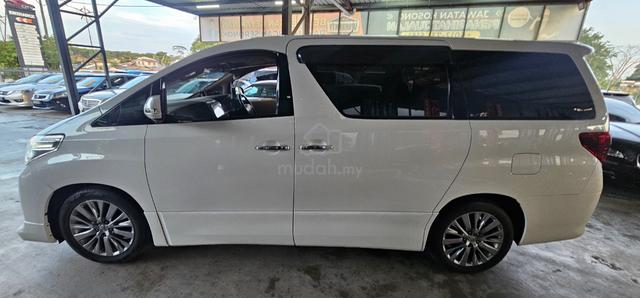 TRD B/Kit Toyota ALPHARD 2.4 SC with Pilot Seat - 5
