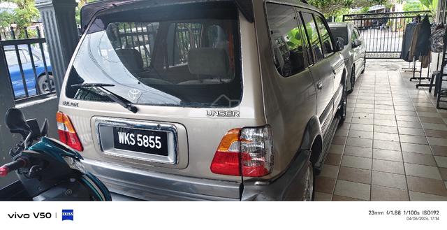2004 Toyota UNSER 1.8 GLI FACELIFT (M) - 2