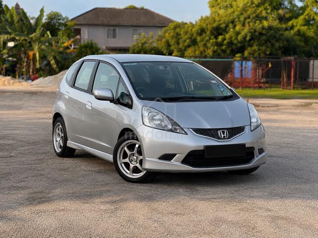 2009 Honda JAZZ 1.5 V (A) - 1
