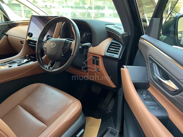 MERDEKA SALES New Toyota VELLFIRE 2.4 Z PREMIER - 3