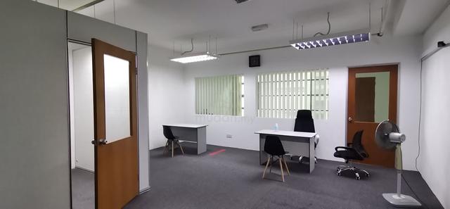 One South Streetmall office near MRT 1