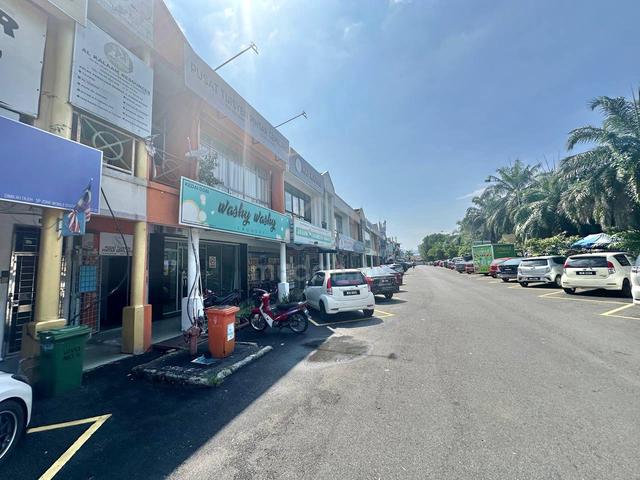 GOOD LOCATION❗️Double Storey Shoplot Seksyen 4 Bandar Baru Bangi 1