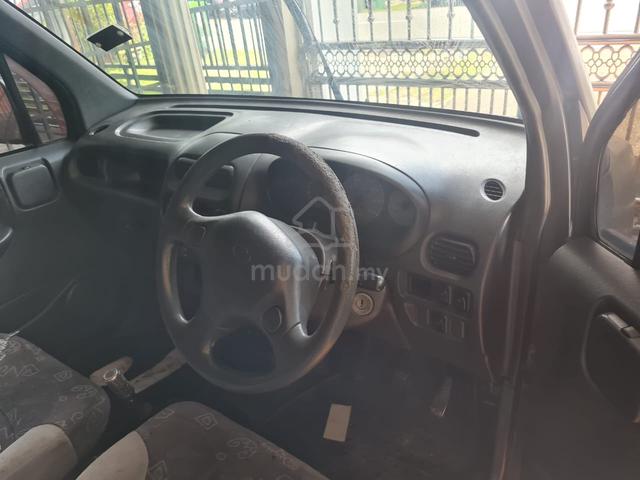 Perodua KENARI 1.0 GX L902 (M) - 3