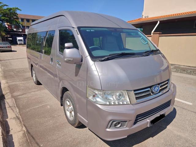2015 King Long 2.7 (M) Kingo Petrol Window Van VIP - 3